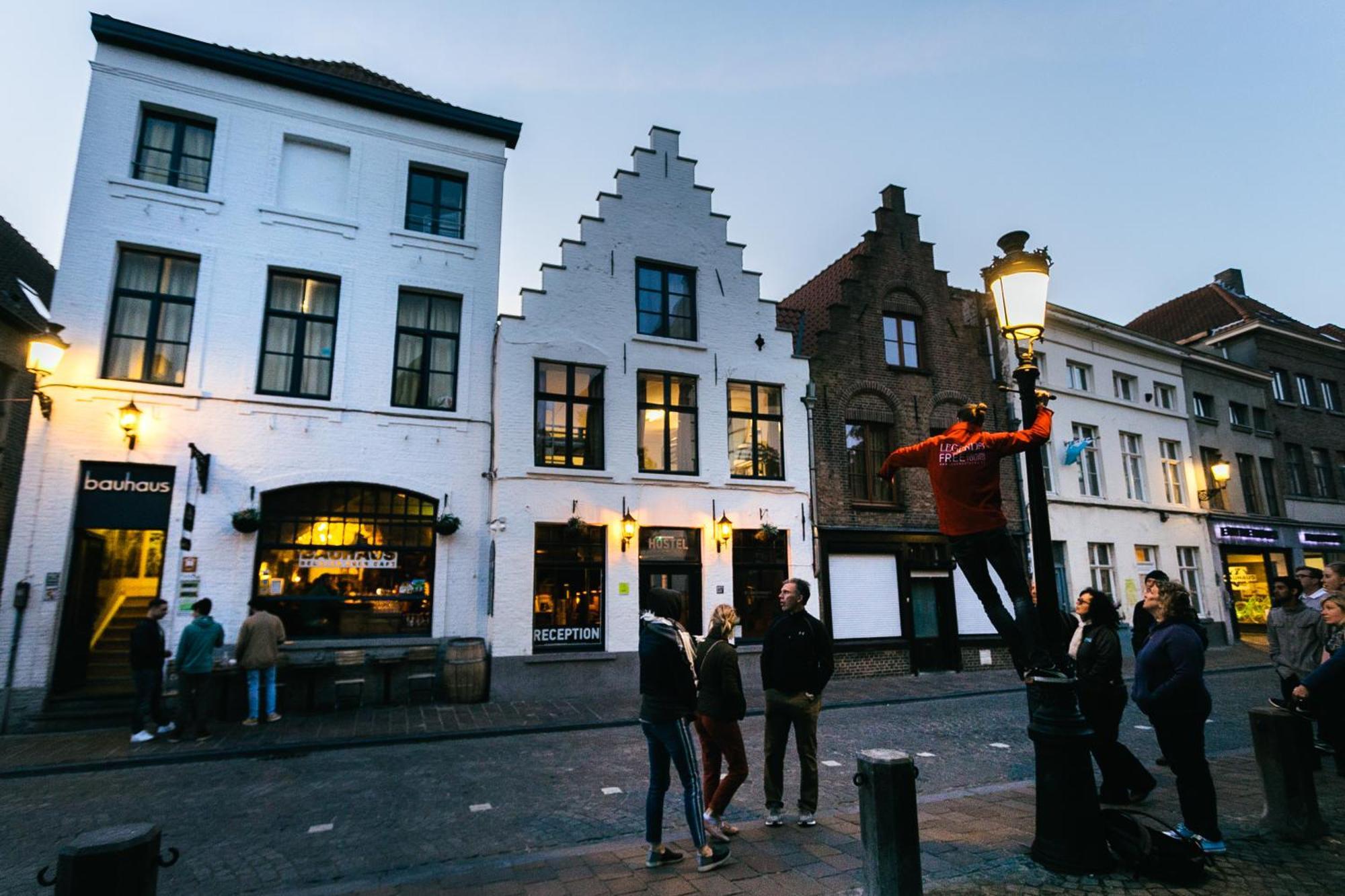 St Christopher'S Inn Hostel At The Bauhaus Brujas Exterior foto