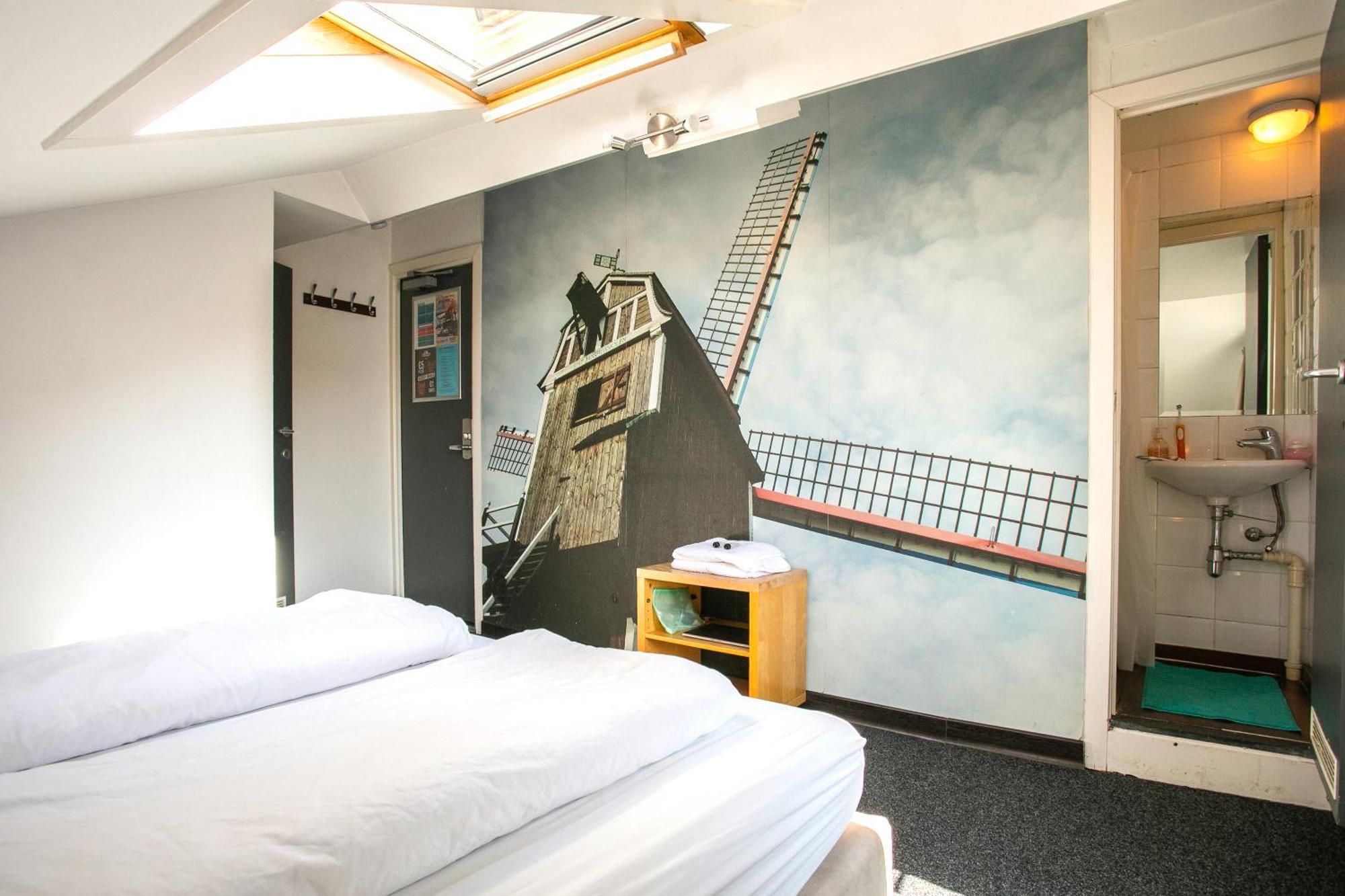 St Christopher'S Inn Hostel At The Bauhaus Brujas Habitación foto