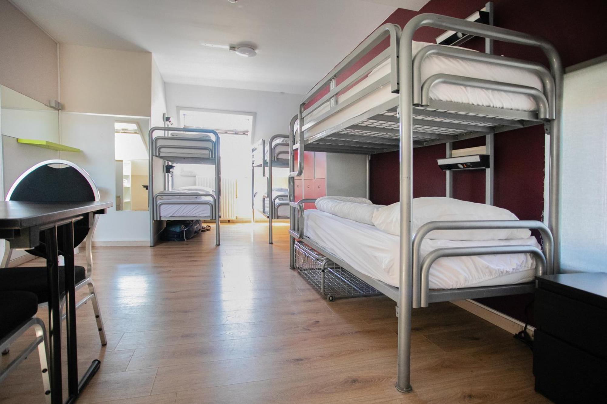 St Christopher'S Inn Hostel At The Bauhaus Brujas Habitación foto